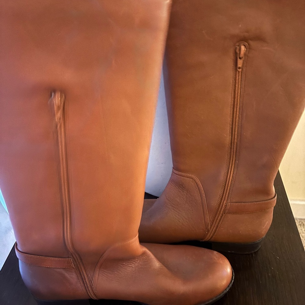 American Living Brown Heeled Boots - Picture 2 of 8